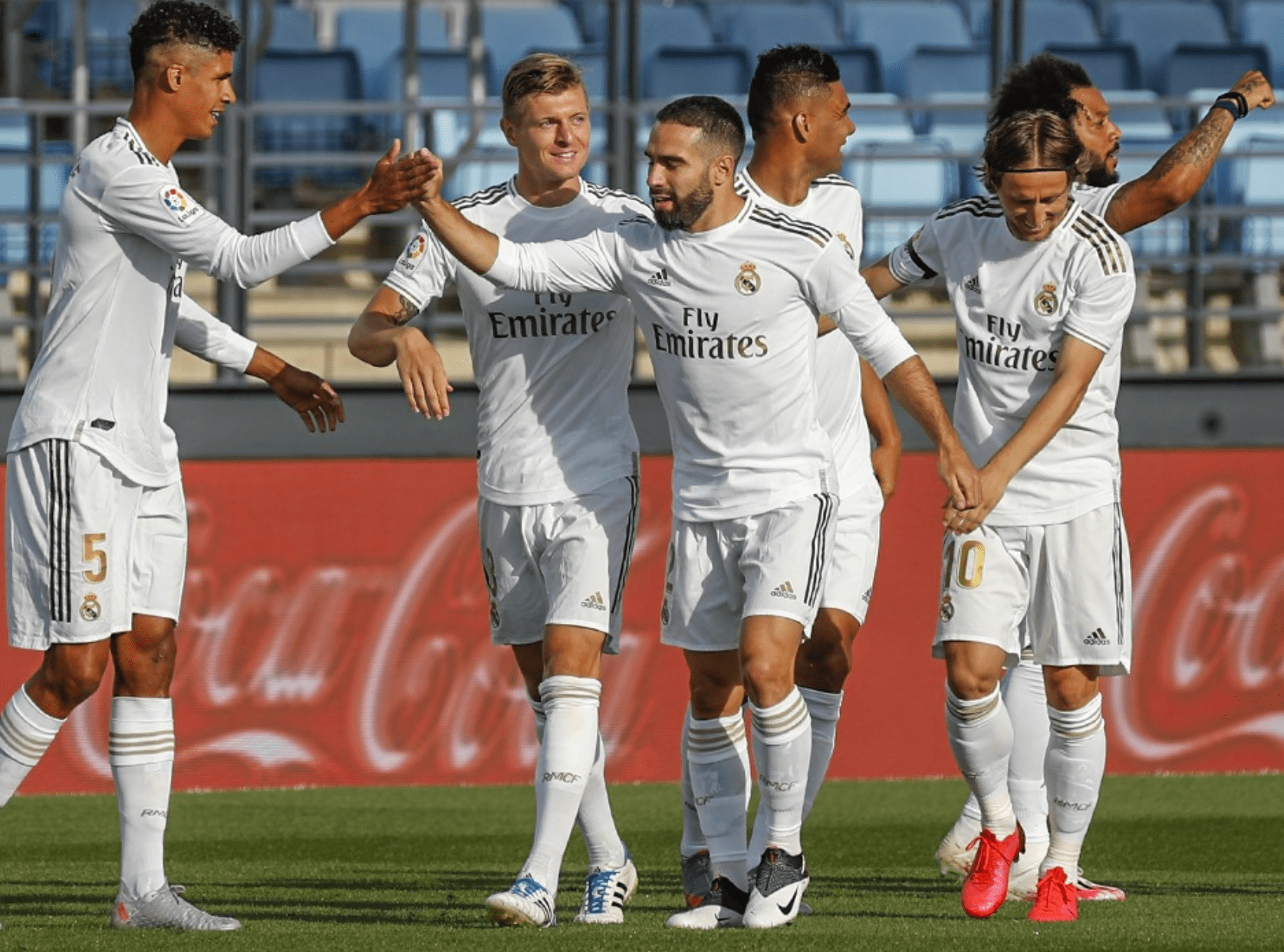 爱游戏官网-西甲赛程吃紧，波士顿凯尔特人今晨战术微调，赛场秩序良好，年轻球员得到机会的简单介绍