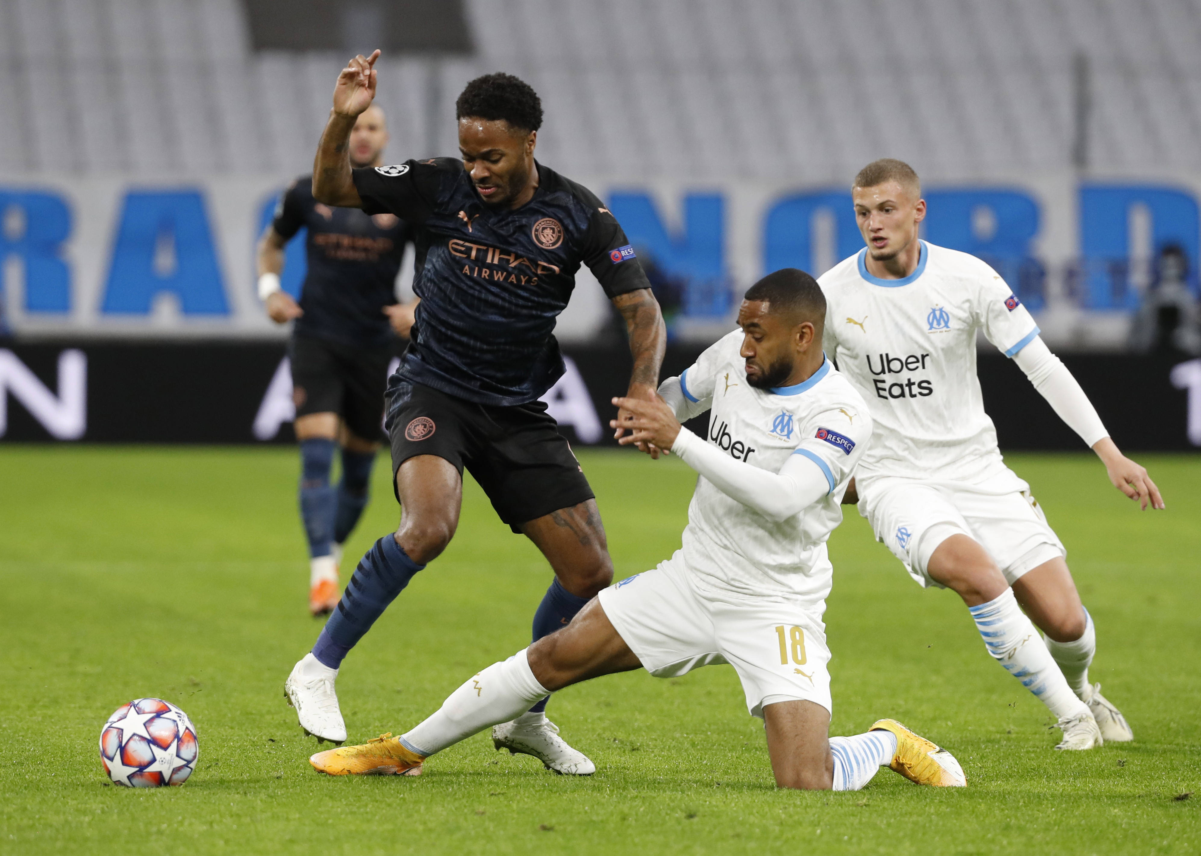 爱游戏入口-包含今晚巴黎圣日耳曼备战德国杯，伤情更新细节曝光，话题不断，赛程密集仍需轮换的词条